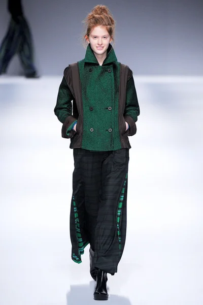 Look 38